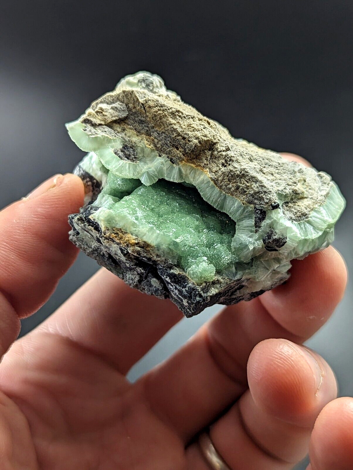 Amazing Wavellite - Fantastic Old Stock - Mauldin Mountain Arkansas - Collectibles:Rocks Fossils & Minerals:Crystals