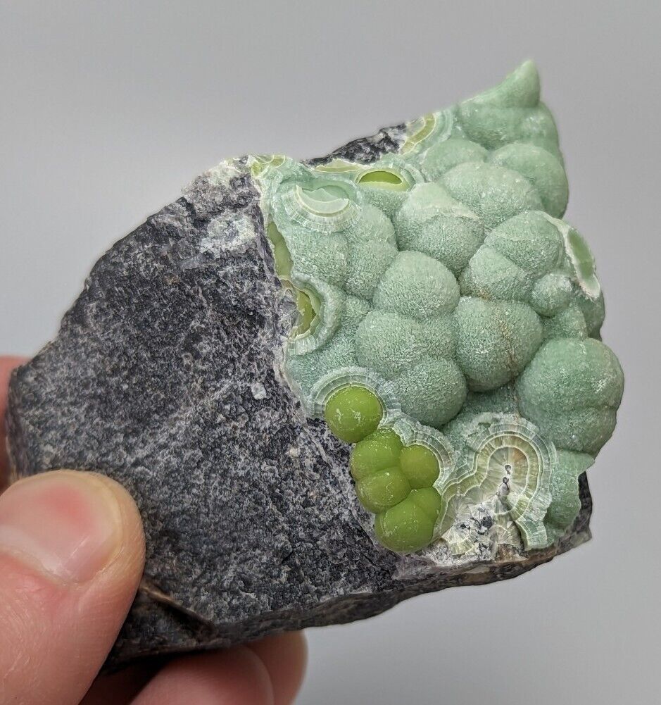 Amazing Wavellite - Fantastic Old Stock - Mauldin Mountain Arkansas - Collectibles:Rocks Fossils & Minerals:Crystals