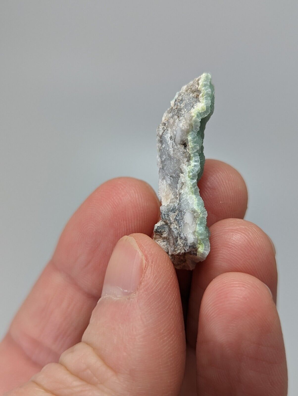 Awesome Wavellite - Mauldin Mountain Montgomery County Arkansas - Collectibles:Rocks Fossils & Minerals:Crystals