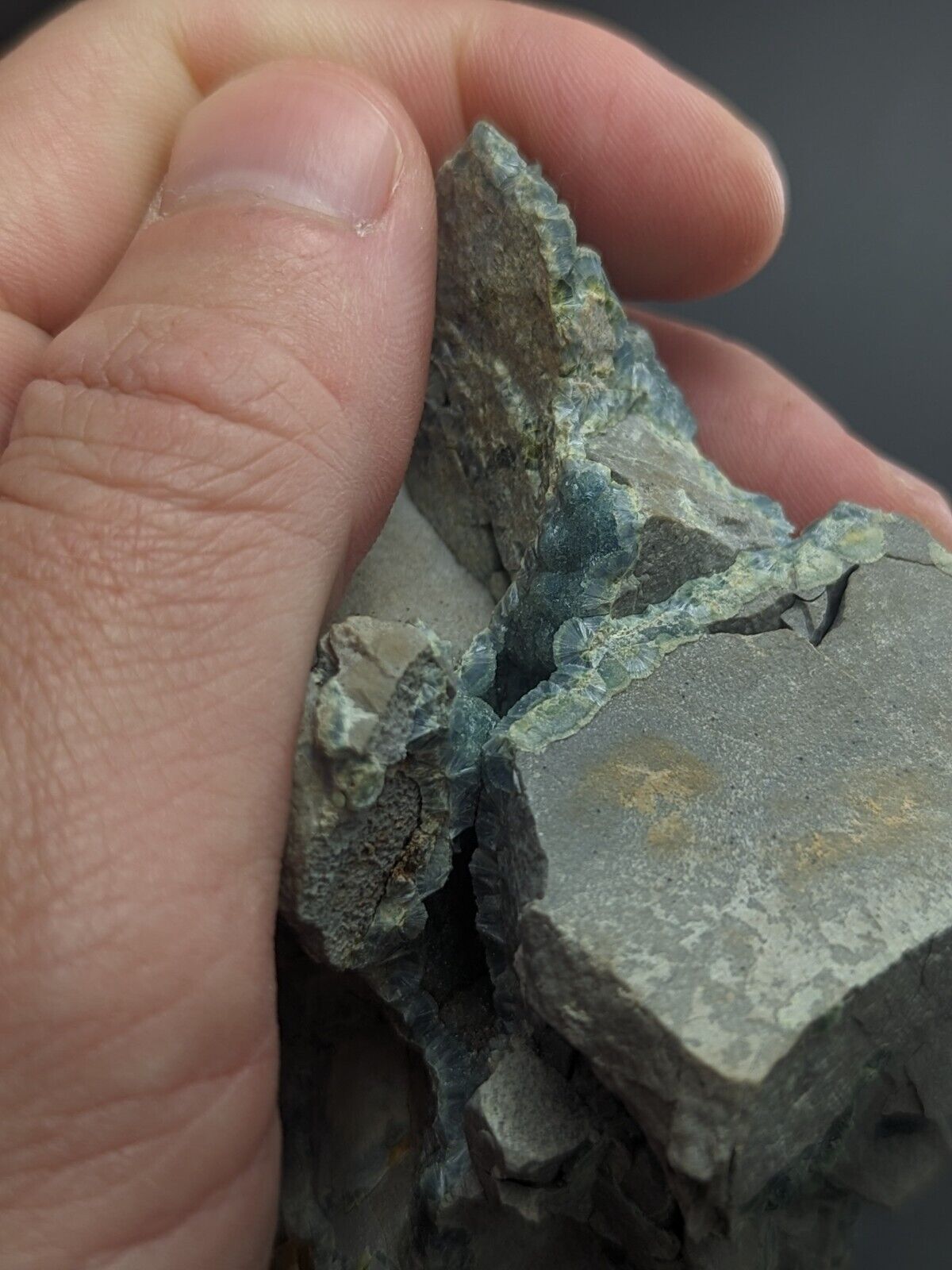 Blue-Green Wavellite - Delinde / Schmitt mine - Garland County Arkansas - Collectibles:Rocks Fossils &