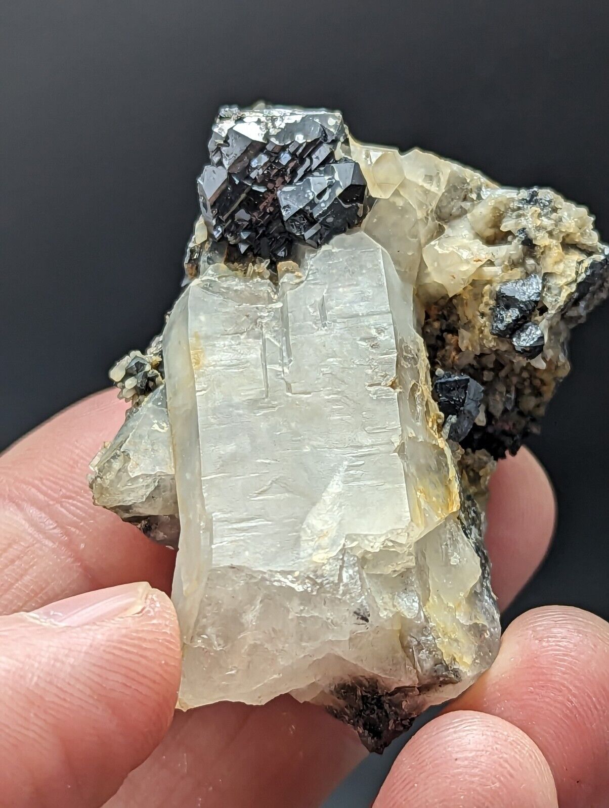 Brookite on Quartz Magnet Cove Hot Spring Co Arkansas Super Rare Old Stock - Collectibles:Rocks Fossils &