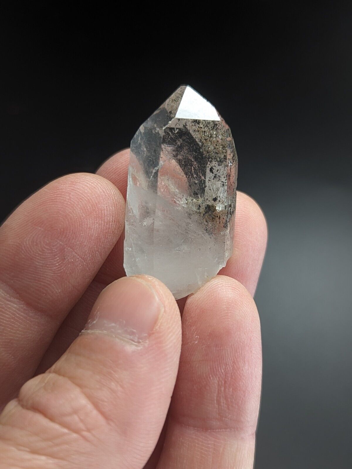 Clear Quartz Crystal w/ Black inclusions - Montgomery County Arkansas ooak - Collectibles:Rocks Fossils &