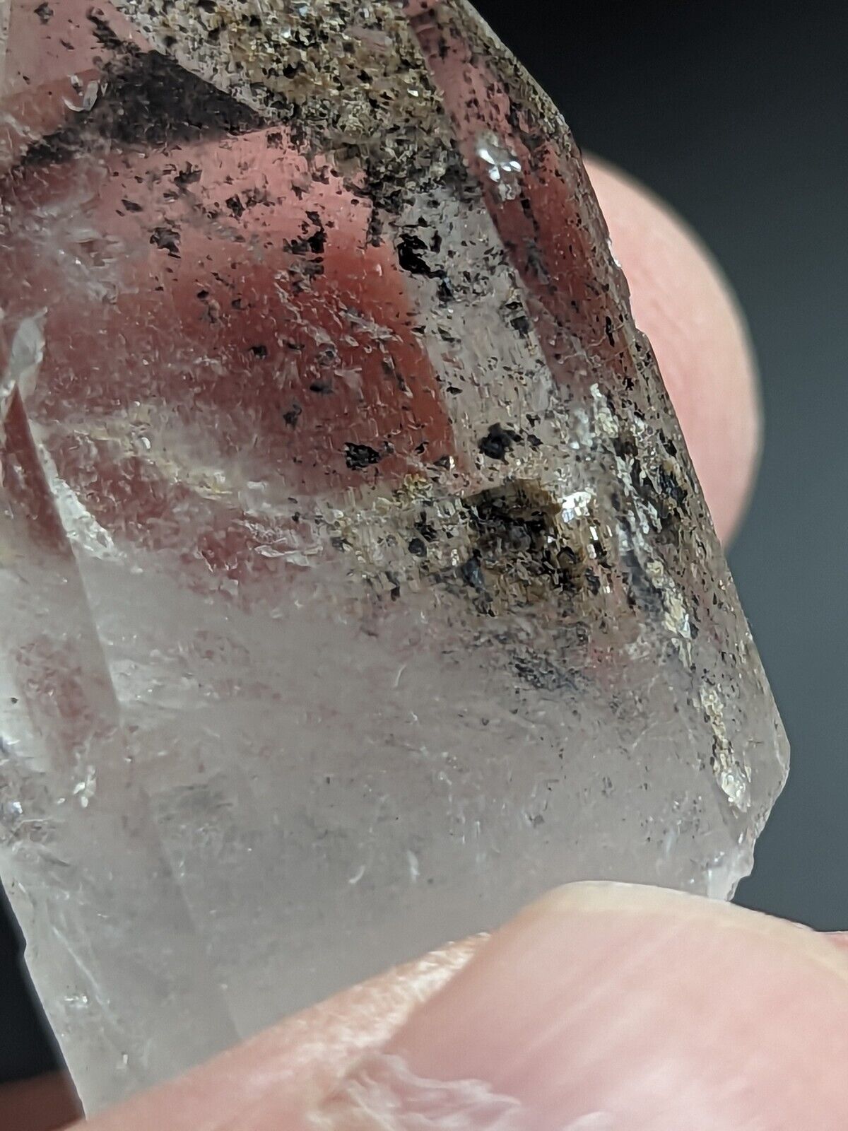Clear Quartz Crystal w/ Black inclusions - Montgomery County Arkansas ooak - Collectibles:Rocks Fossils &