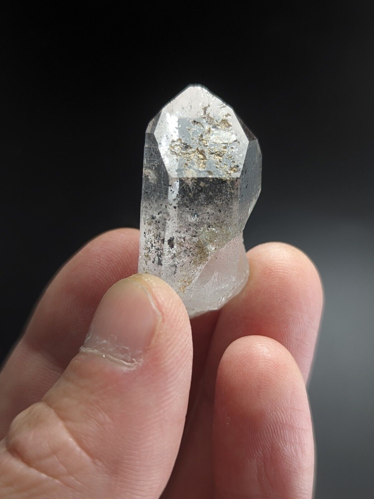 Clear Quartz Crystal w/ Black inclusions - Montgomery County Arkansas ooak - Collectibles:Rocks Fossils &