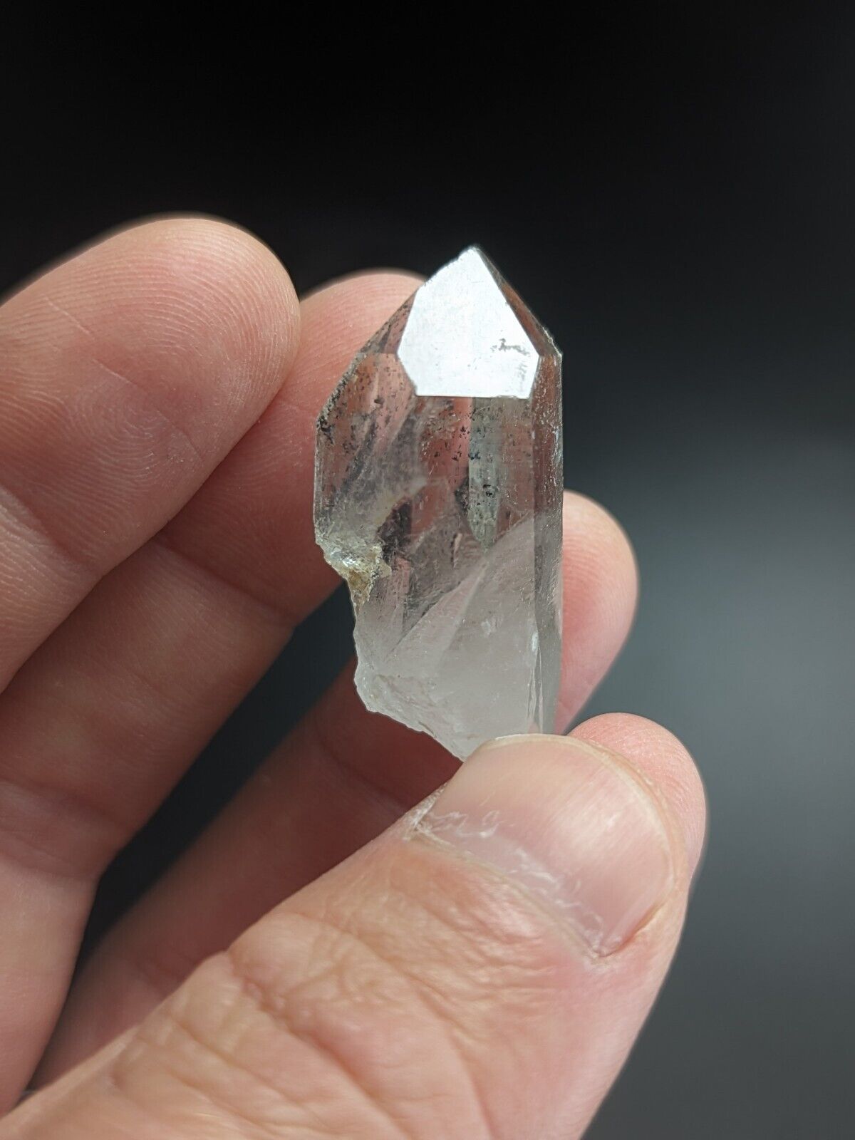 Clear Quartz Crystal w/ Black inclusions - Montgomery County Arkansas ooak - Collectibles:Rocks Fossils &