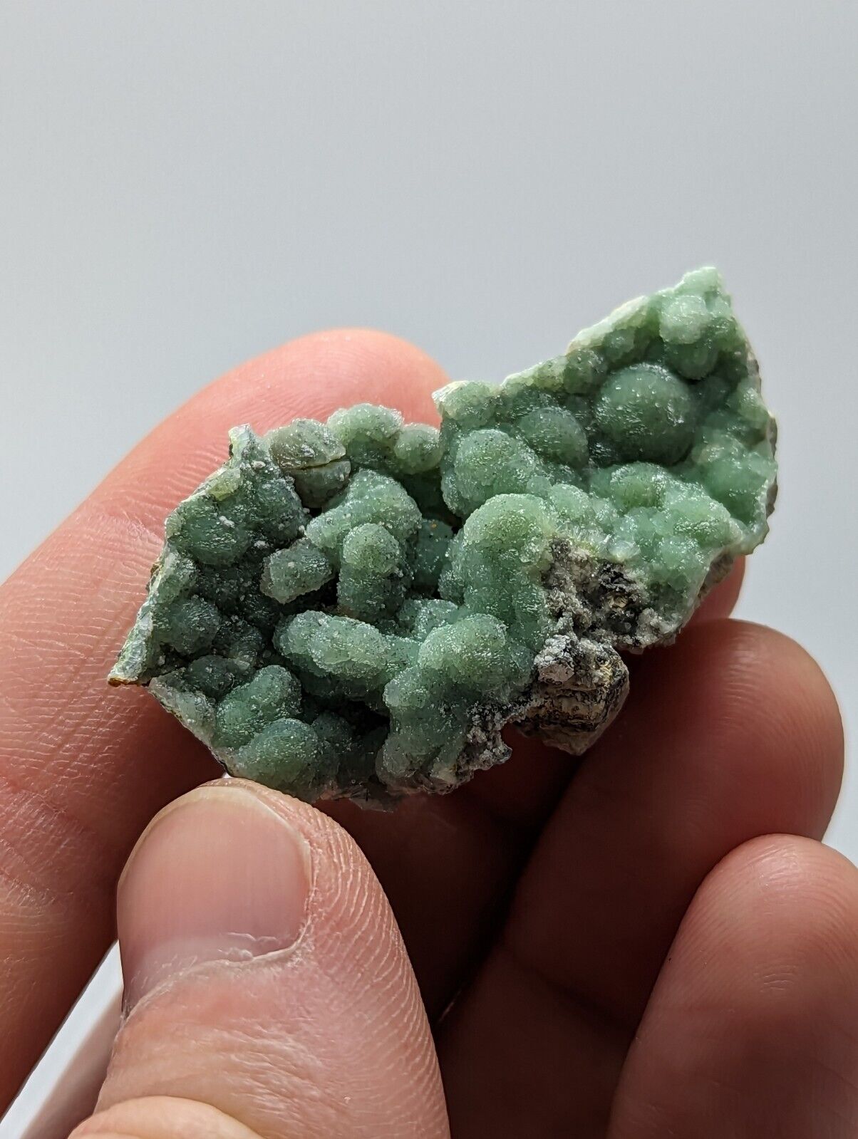 Green Wavellite - Fantastic specimen - Mauldin Mountain Arkansas - Collectibles:Rocks Fossils & Minerals:Crystals