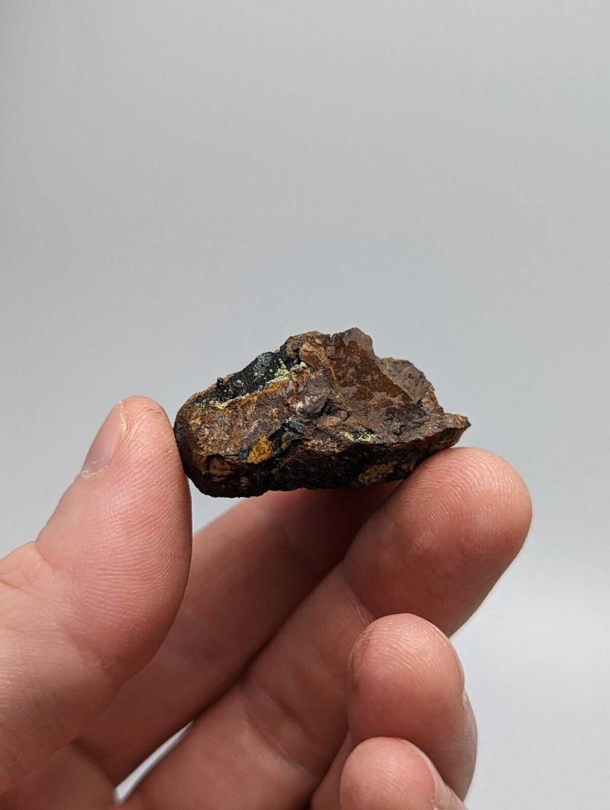 Rare Kidwellite On Black Rockbridgeite Eleonorite -York Mine Polk Co Arkansas - Collectibles:Rocks Fossils &