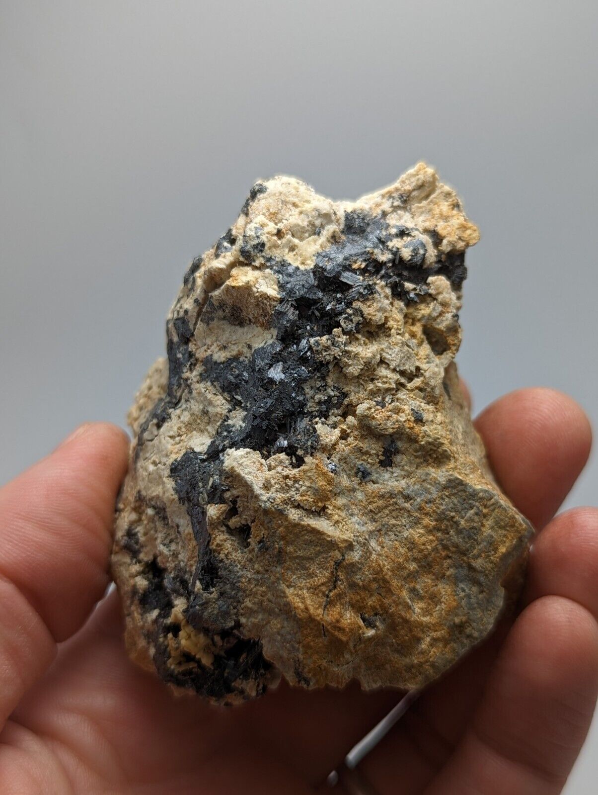 Rutile in Matrix Magnet Cove Arkansas Large Cluster Super Rare Old Stock - Collectibles:Rocks Fossils &