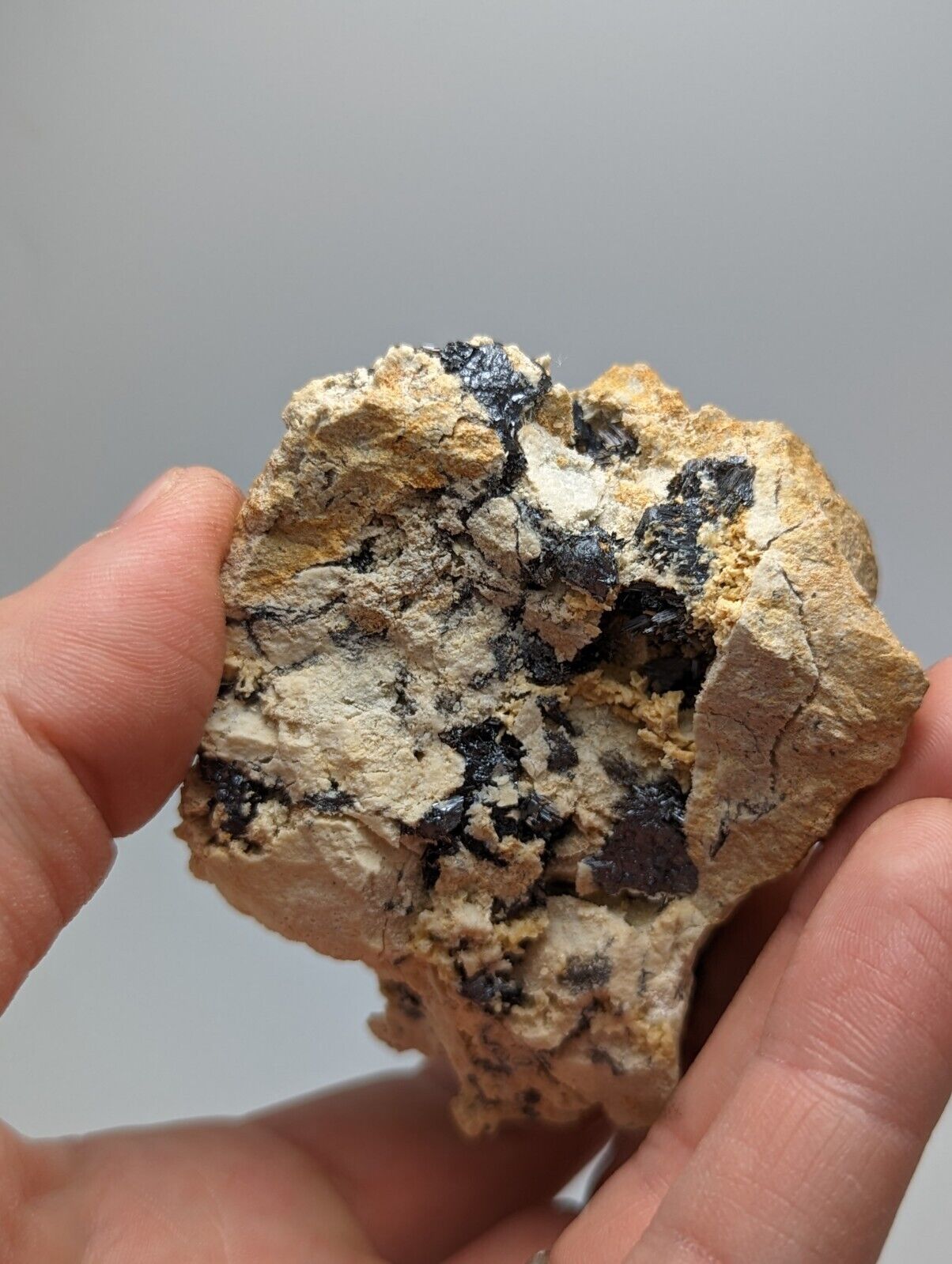 Rutile in Matrix Magnet Cove Arkansas Large Cluster Super Rare Old Stock - Collectibles:Rocks Fossils &