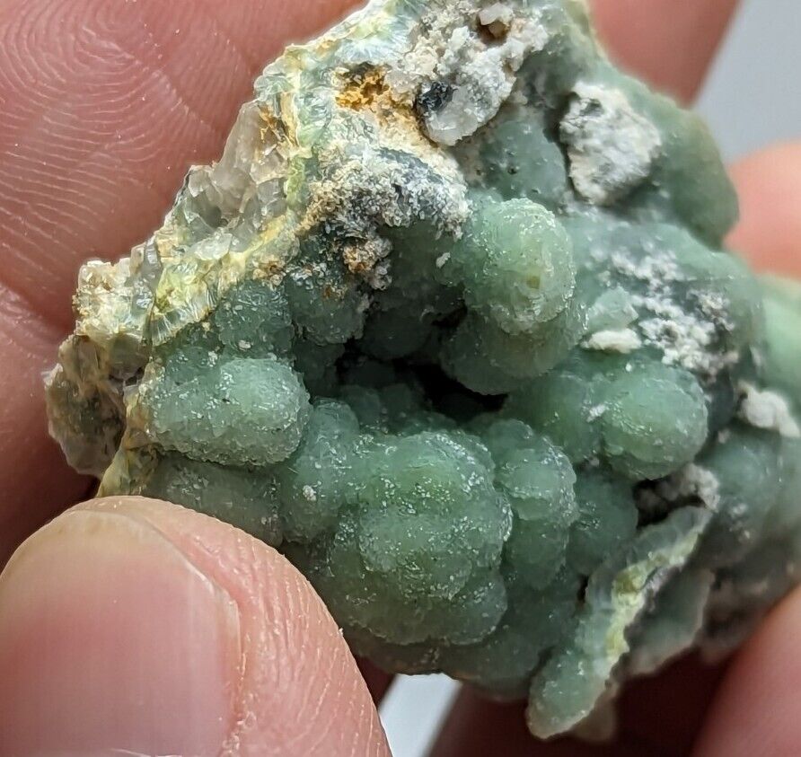 Sparkly Wavellite - Mauldin Mountain Montgomery County Arkansas - Collectibles:Rocks Fossils & Minerals:Crystals
