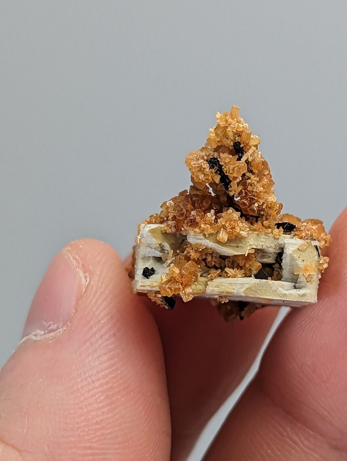 Stilbite Albite Biotite - 3M Quarry Little Rock Arkansas RARE old stock - Collectibles:Rocks Fossils &