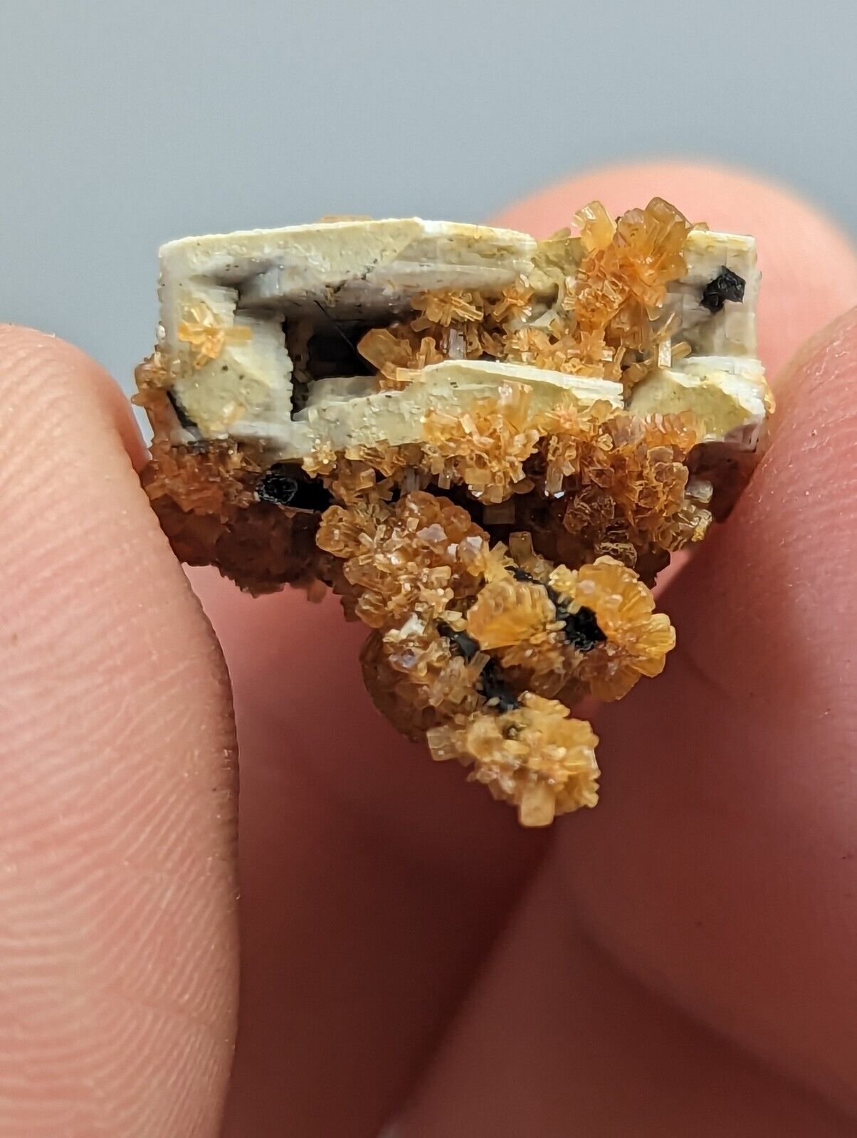 Stilbite Albite Biotite - 3M Quarry Little Rock Arkansas RARE old stock - Collectibles:Rocks Fossils &