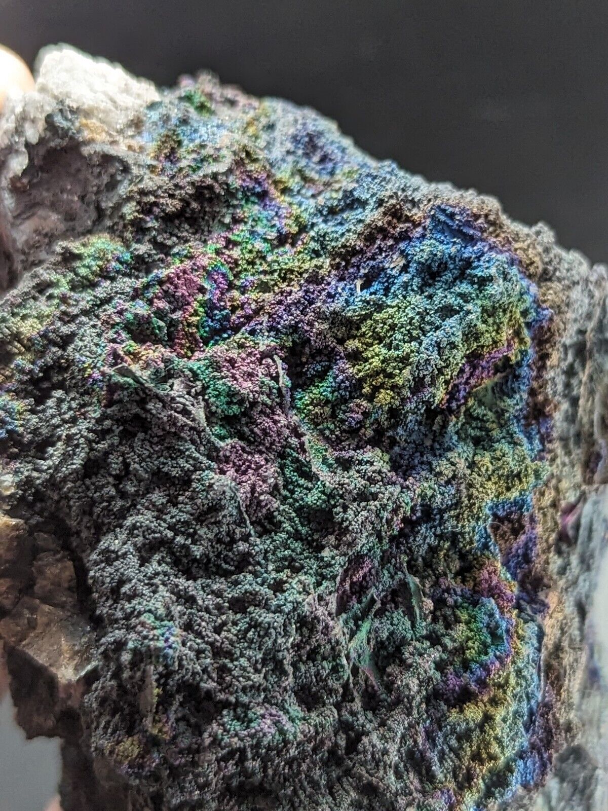 Turgite Iridescent Hematite on Quartz Graves Mountain Georgia Old Collection - Collectibles:Rocks Fossils &