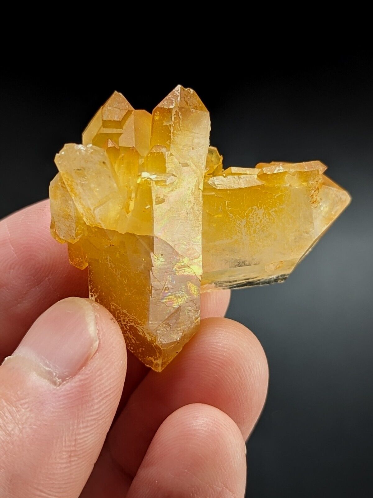Unique Quartz Crystal Floater - Garland County Arkansas w/ natural iridescence - Collectibles:Rocks Fossils &