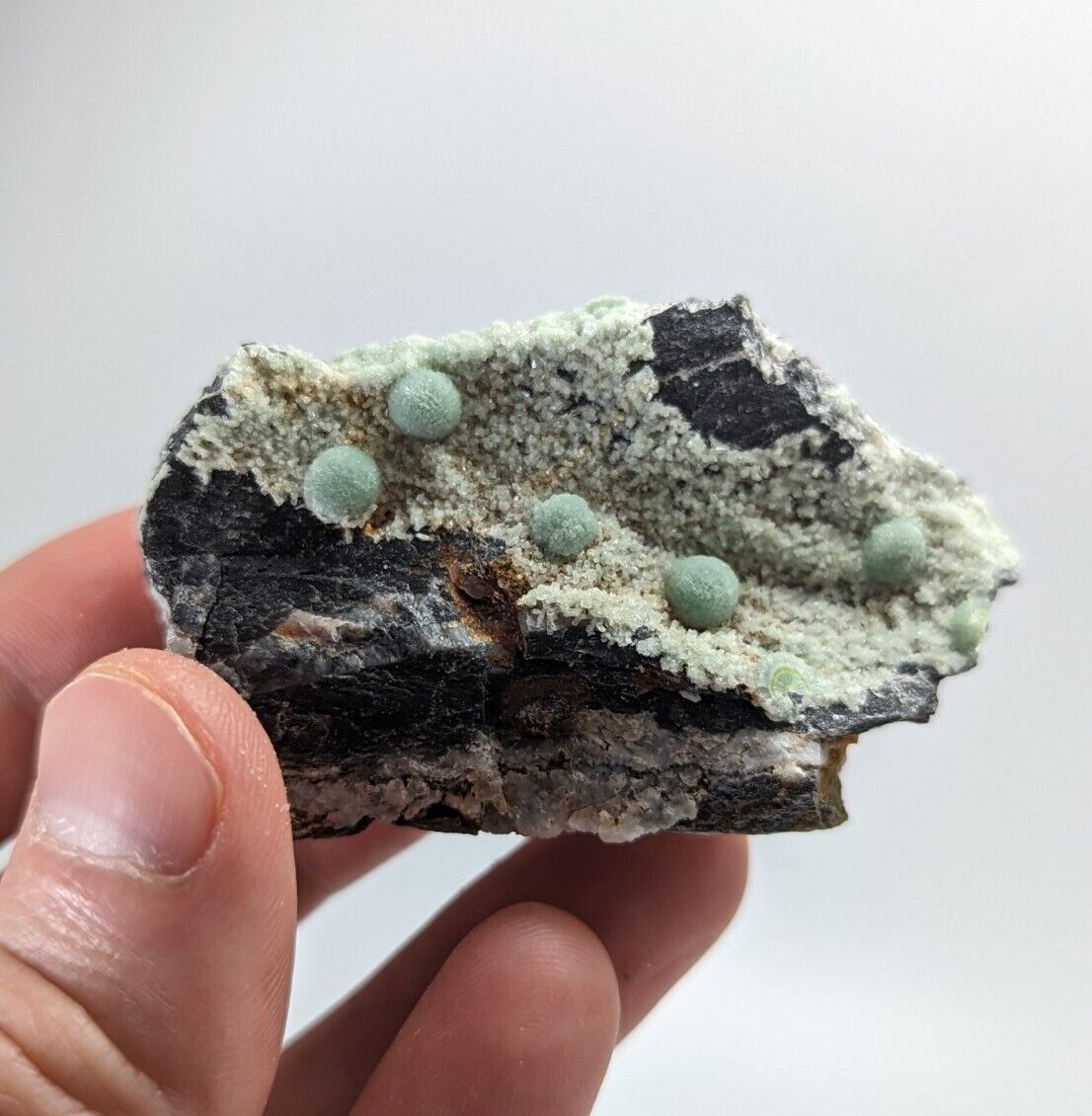 Wavellite -Fantastic 1990s Old Stock- Mauldin Mountain Arkansas montgomery co. - Collectibles:Rocks Fossils &