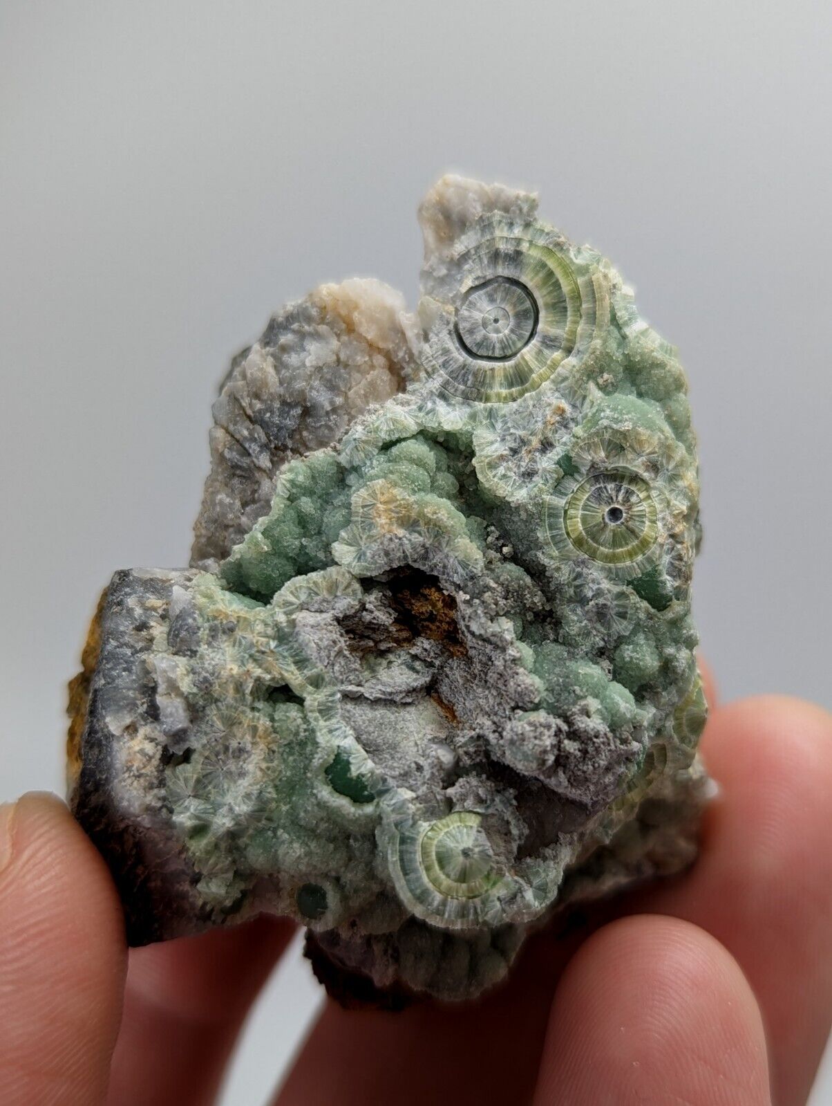 Wavellite - Fantastic 1990s Old Stock - Mauldin Mountain Arkansas - Collectibles:Rocks Fossils & Minerals:Crystals