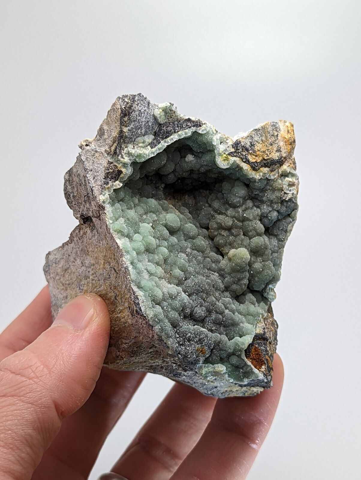 Wavellite - Mauldin Mountain Arkansas montgomery co. - Collectibles:Rocks Fossils & Minerals:Crystals Mineral
