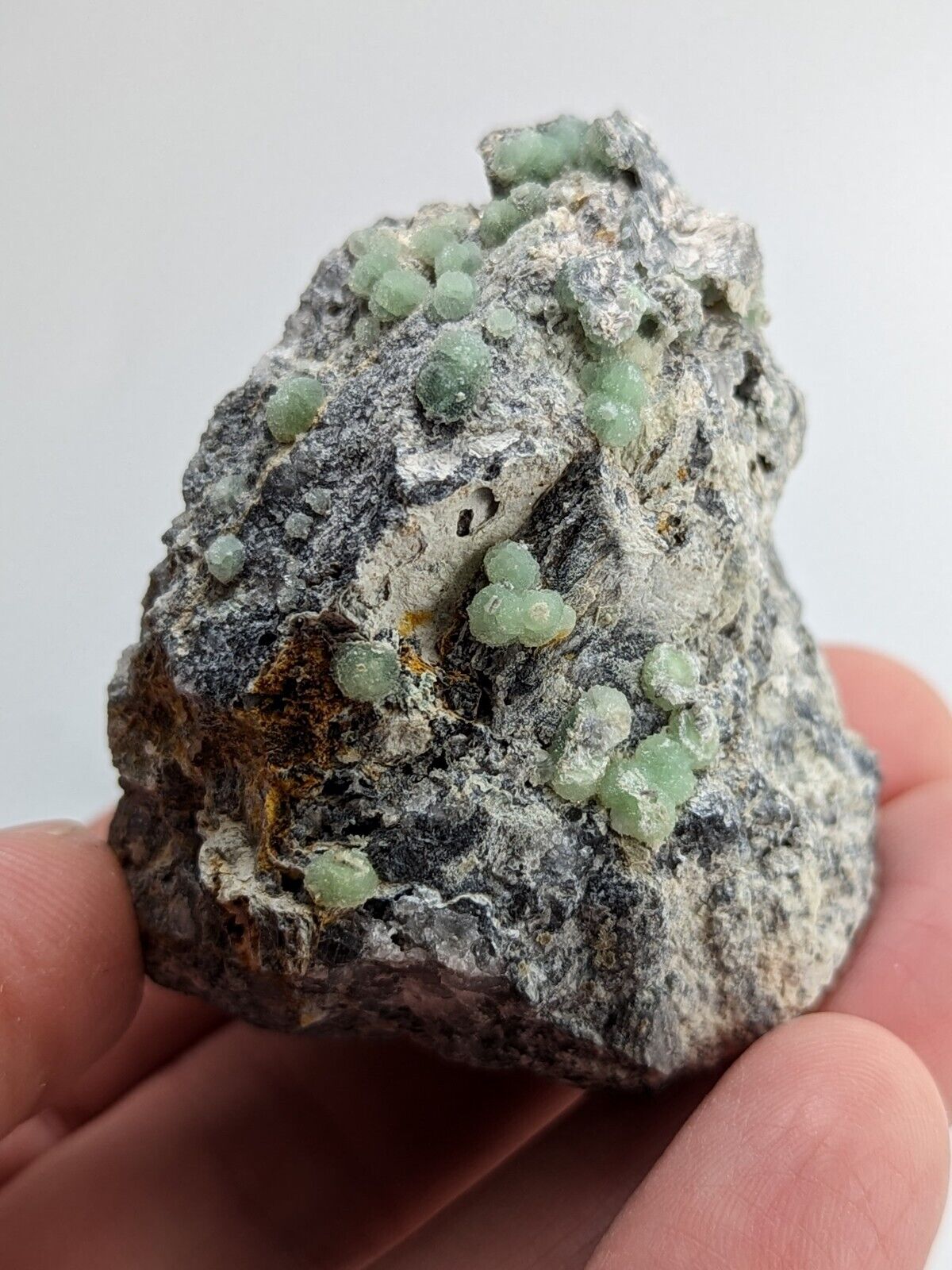 Wavellite -Old Stock - Mauldin Mountain Arkansas Slightly UV Reactive - Collectibles:Rocks Fossils & Minerals:Crystals