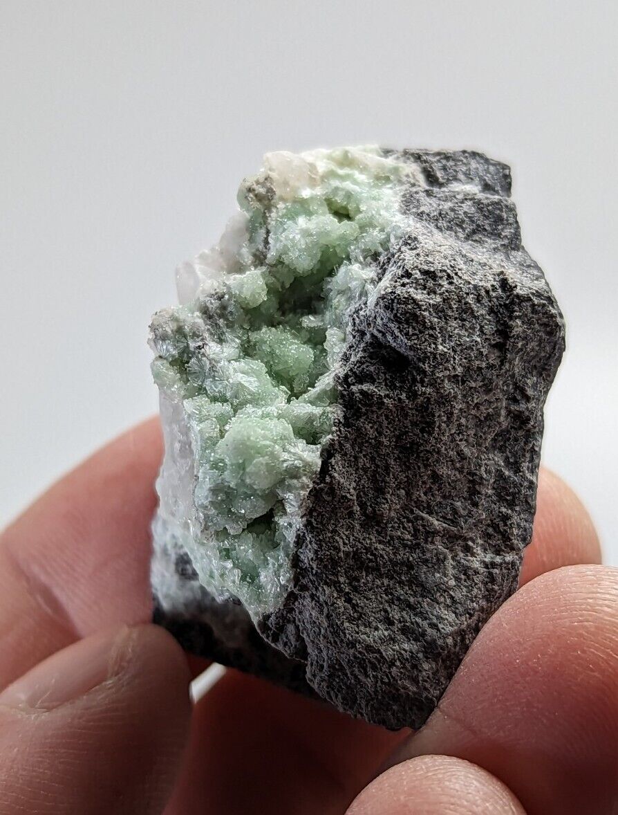 Wavellite on Quartz - Fantastic 1990s Old Stock - Mauldin Mountain Arkansas - Collectibles:Rocks Fossils &