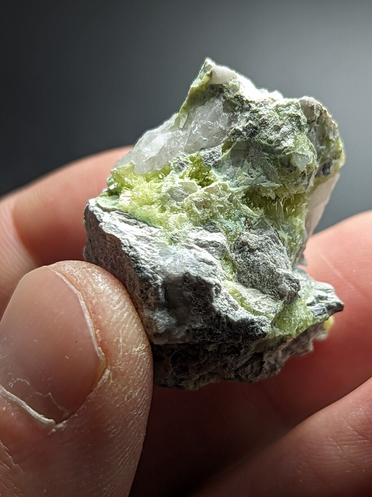 Yellow/ Green Wavellite - John Aleshire Porspect Polk County Arkansas Rare - Collectibles:Rocks Fossils &