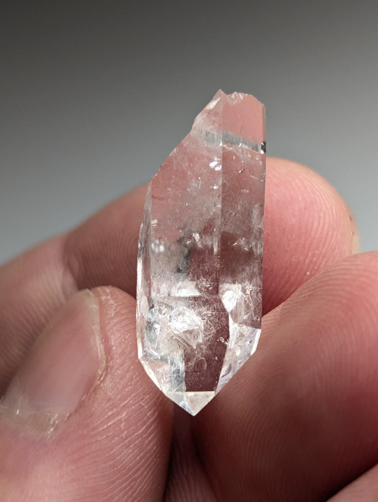 Set of 8 Double Terminated Quartz Crystals from Garland County, Arkansas , A+