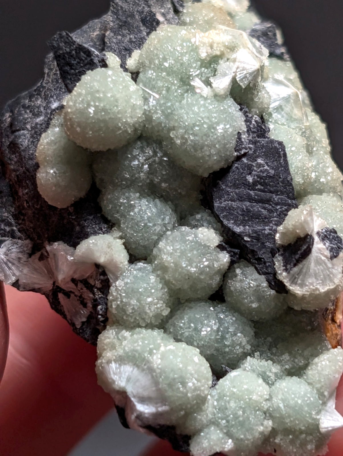 A+ UV Reactive Wavellite -Fantastic Old Stock- Mauldin Mountain, Arkansas, Rare