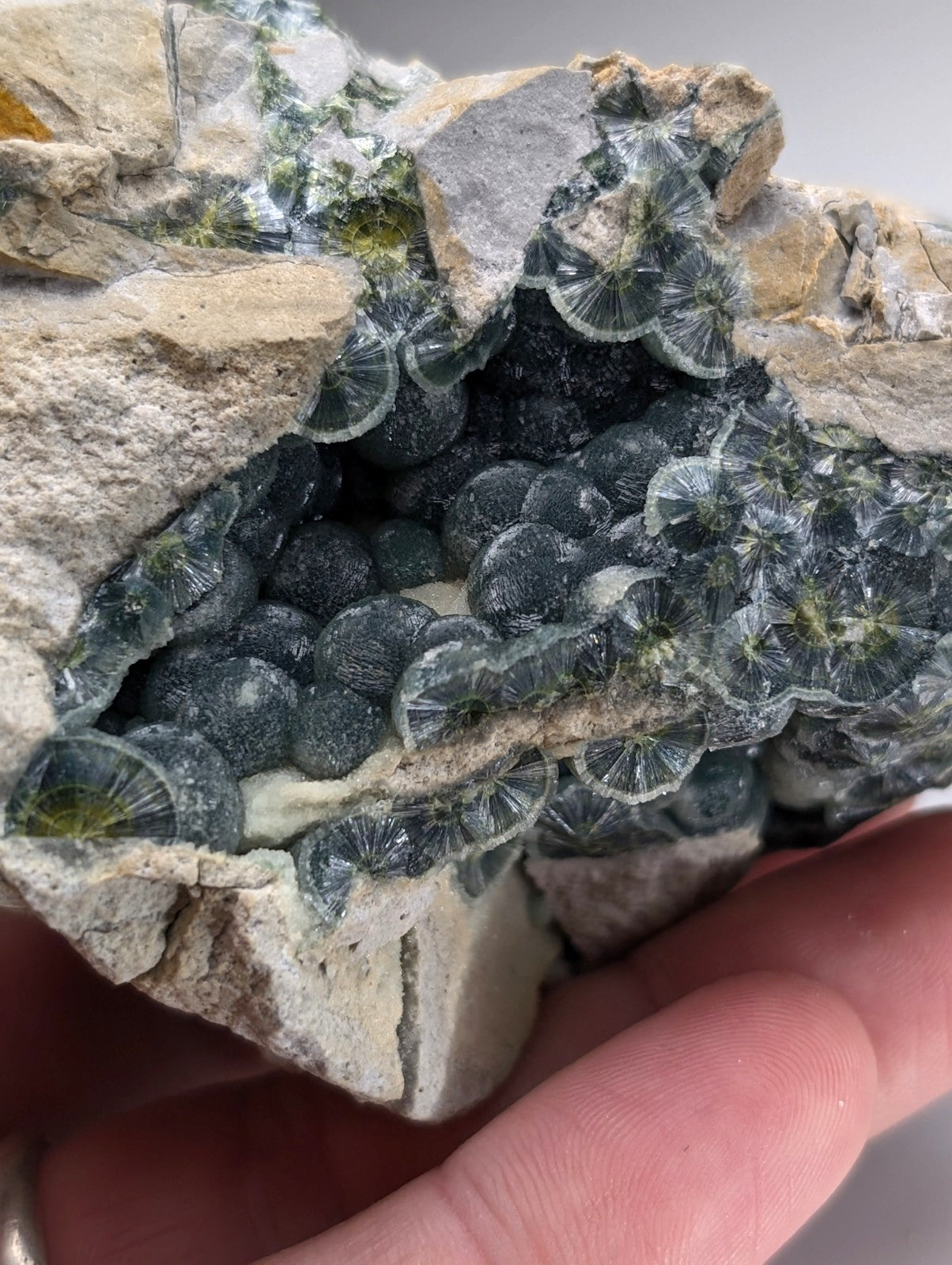 A+++ Blue-Green Wavellite - Old Stock - Delinde Claim - Garland County, Arkansas