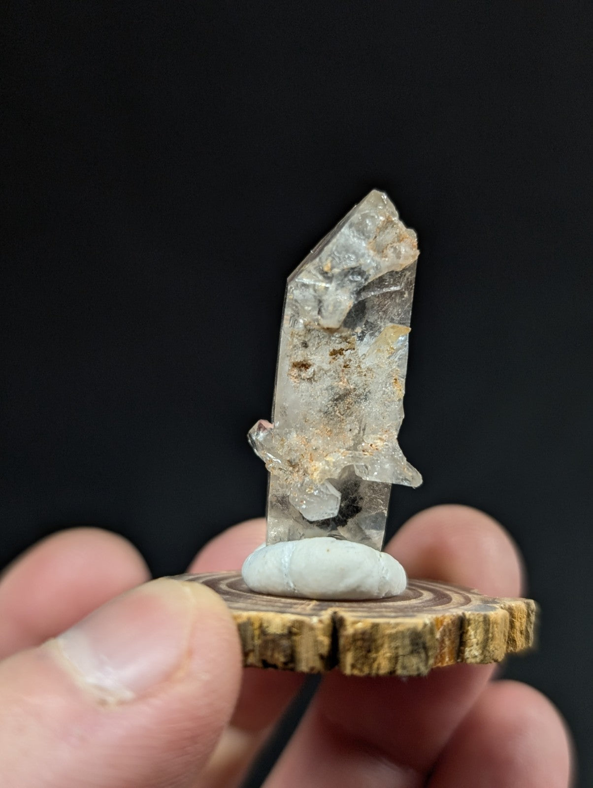 Quartz Crystal Point w/ Manganese inclusions, Montgomery Co. Arkansas, w/ base