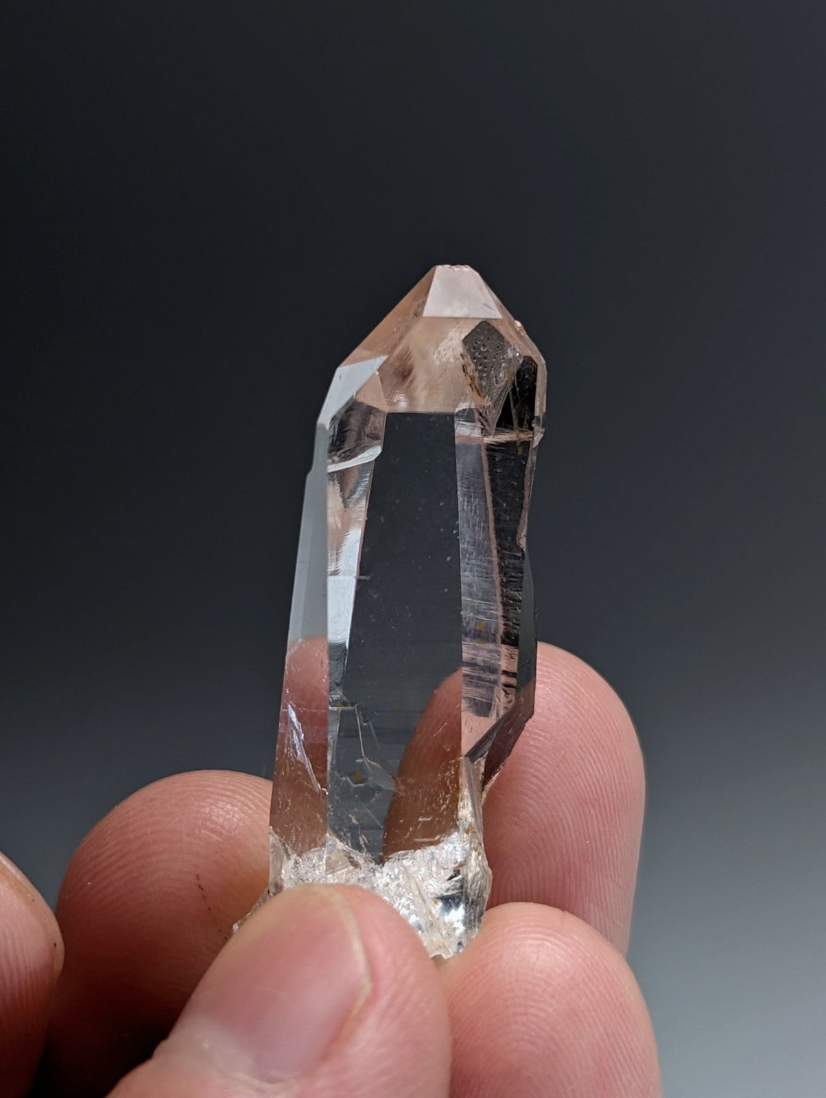 A+++ Optical Quartz Crystal Point, Montgomery County, Arkansas, USA, Stunning!