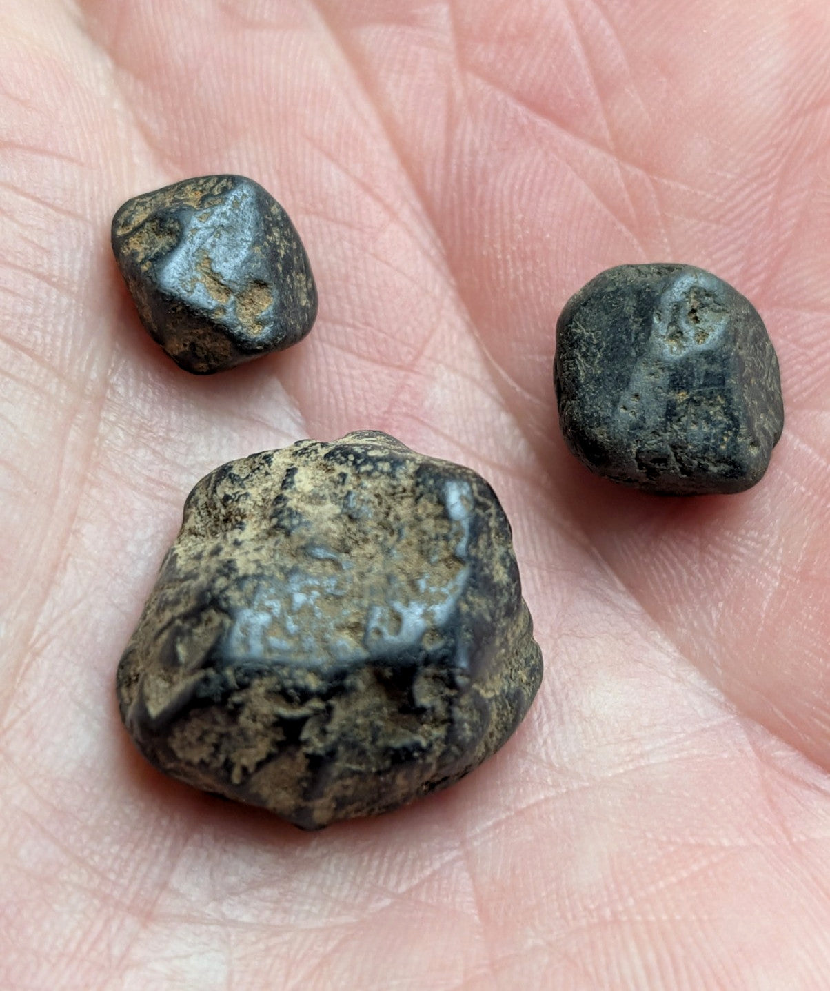 Very Rare, set of x3 Placer Rutile, Arkansas, Magnet Cove, Old Stock, ex Delinde
