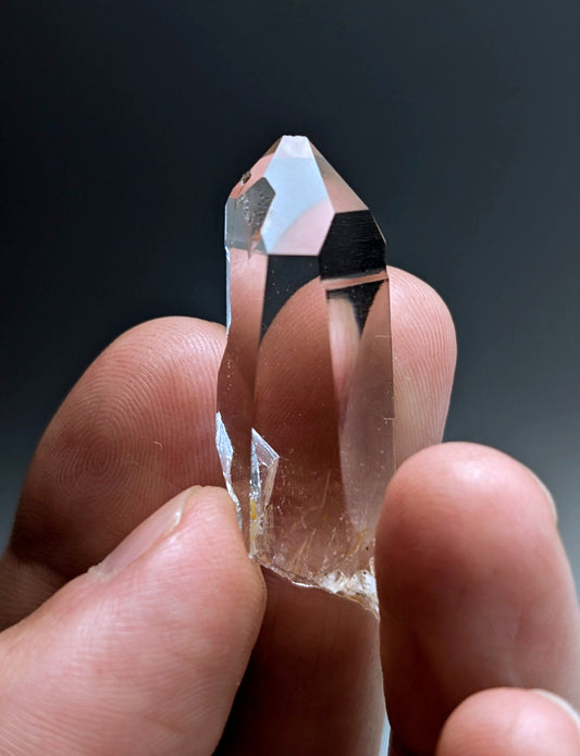 A+++ Optical Quartz Crystal Point, Montgomery County, Arkansas, USA, Stunning!