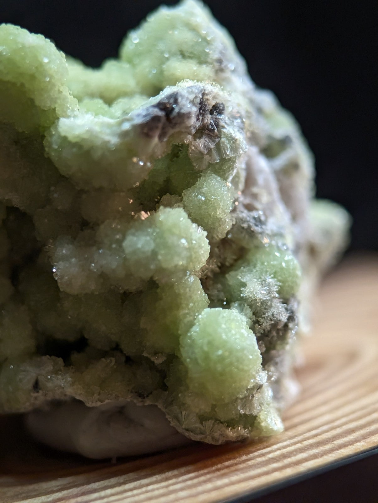 A+ FluorWavellite, w/ wood mount + photo case - Montgomery County, Arkansas