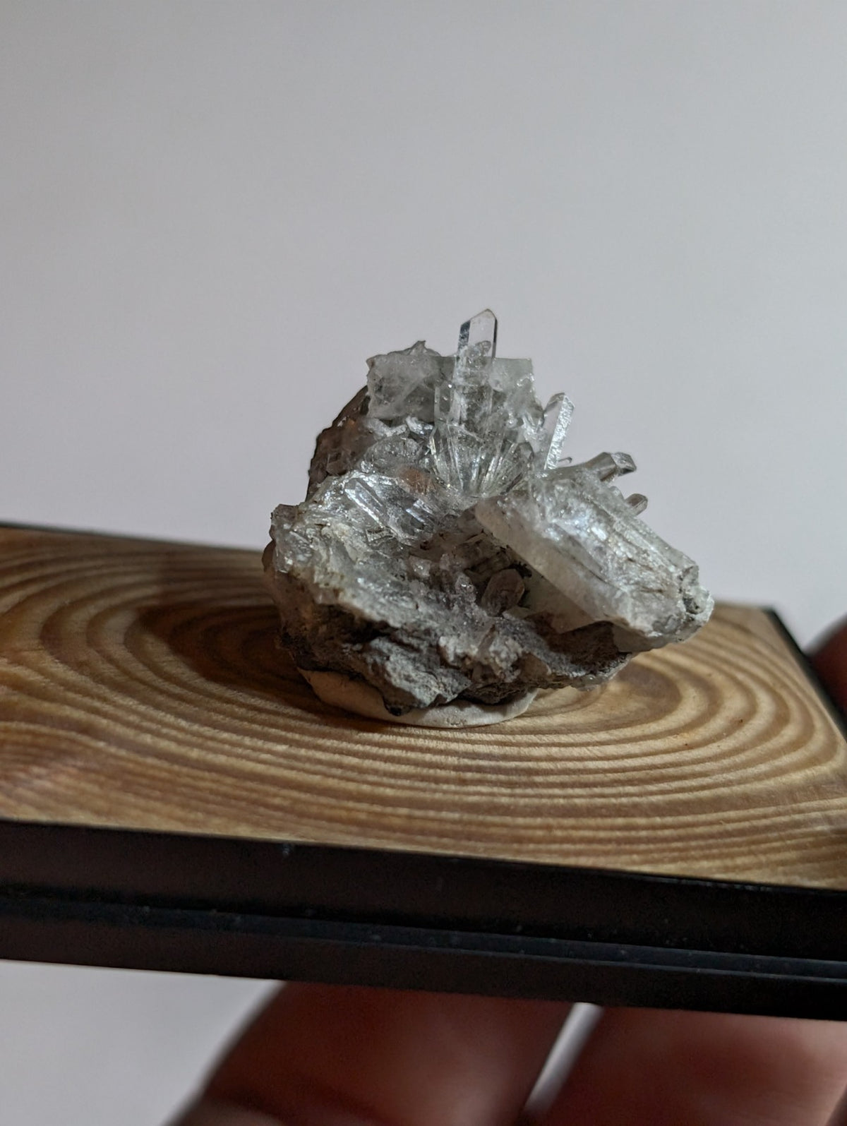 Rare Barite Cluster, w/ wood mount + photo case - Magnet Cove, Arkansas, 1970s