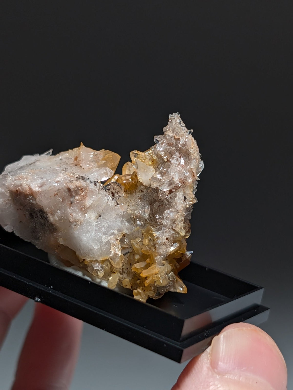 Pyramid Quartz Crystal Cluster, w/ photo case/mount, Montgomery County, Arkansas