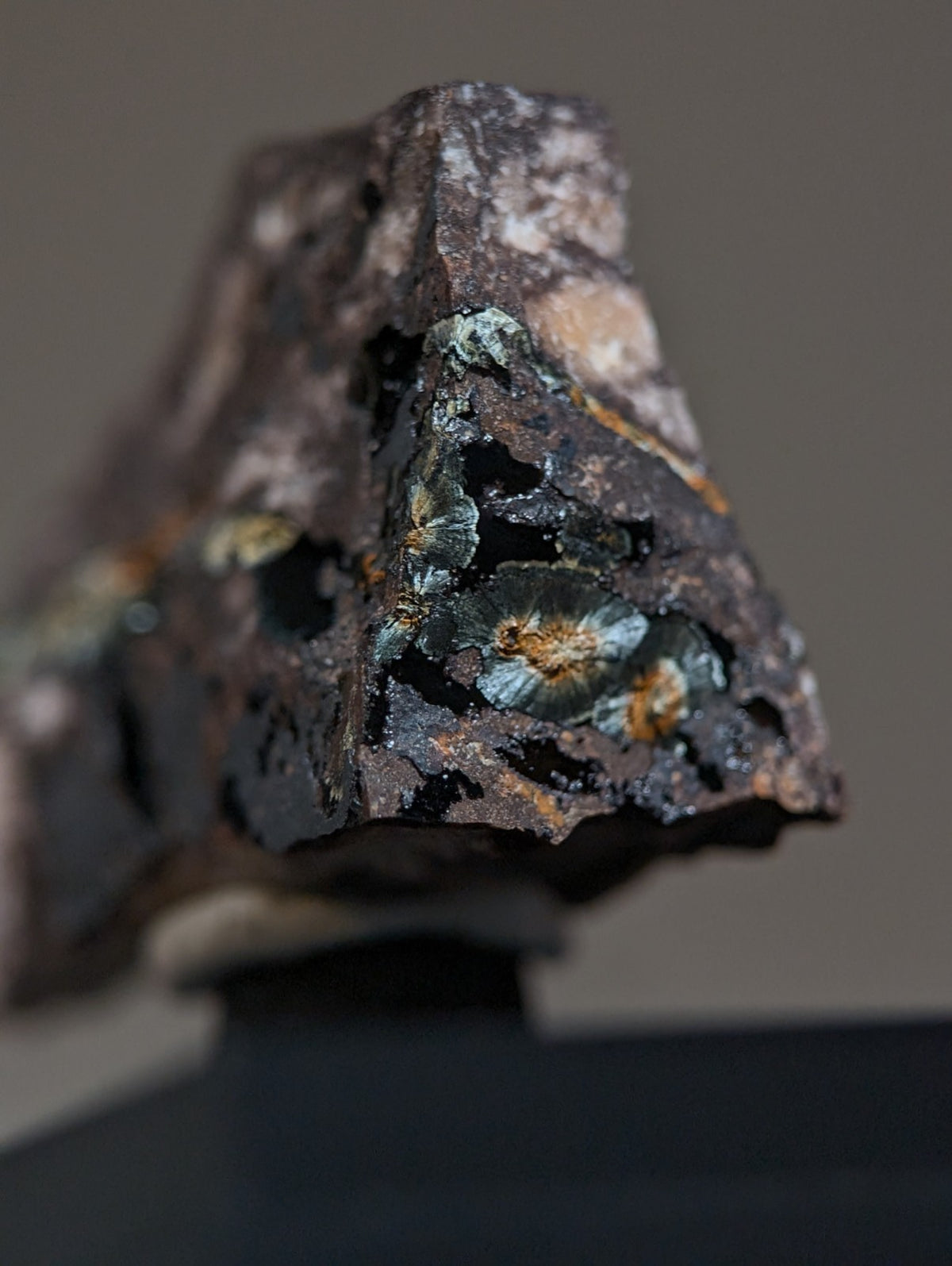 Rare Kidwellite on Novaculite - Coon Creek, Polk County, Arkansas, w/ photo case