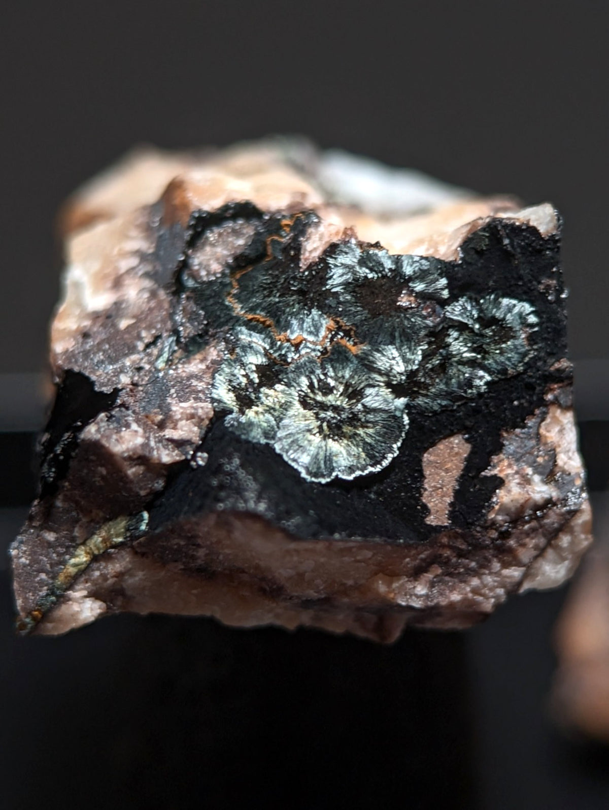 Rare Kidwellite (set of 3) - Coon Creek, Polk County, Arkansas, w/ photo case