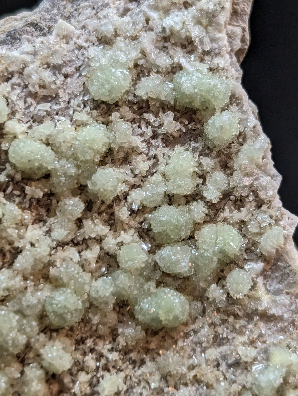 Green Wavellite on chert- Fantastic Old Stock - Mauldin Mountain, Arkansas, ooak