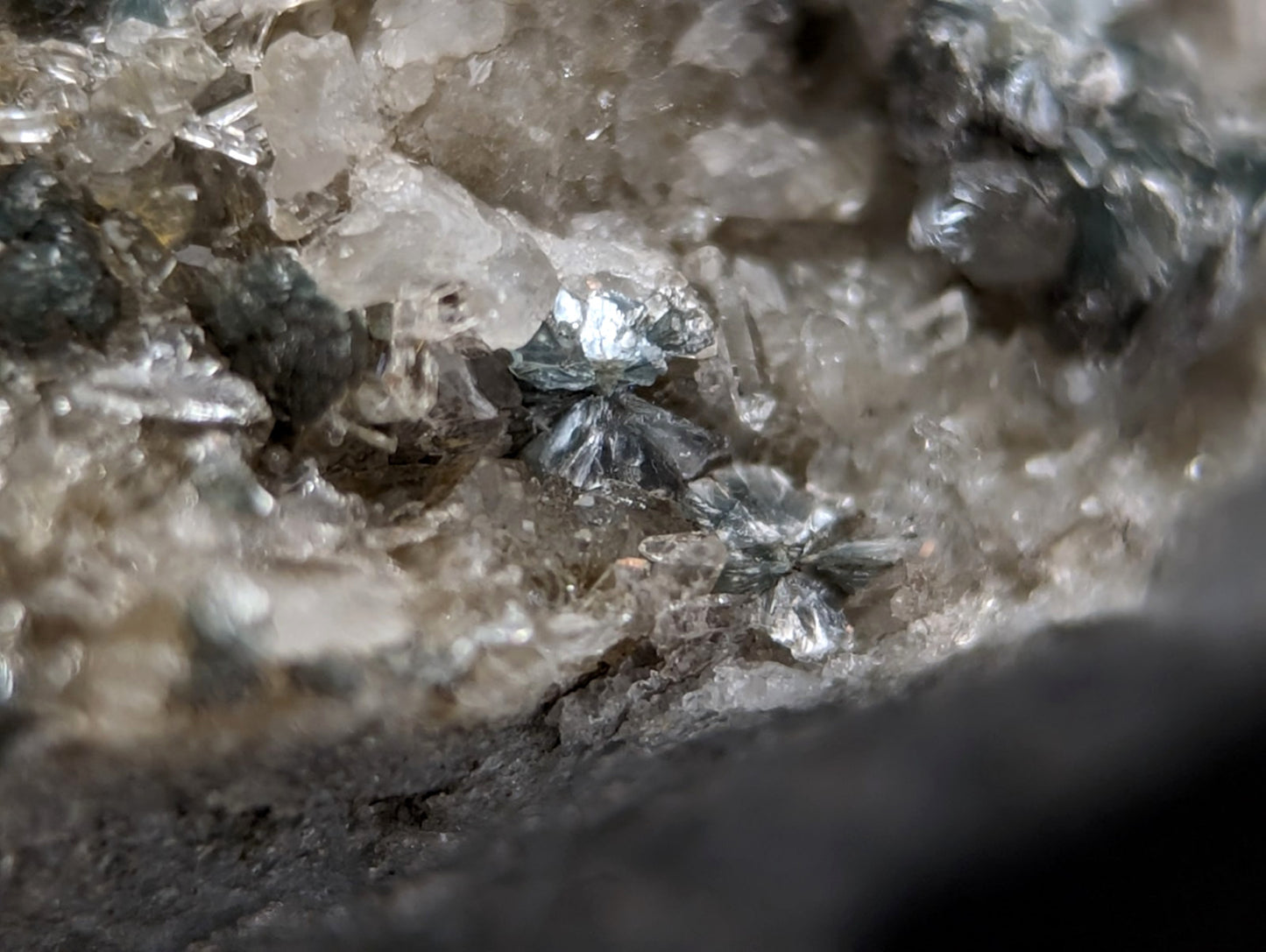 Blue-Green Cookeite on Quartz, Saline County, Arkansas, Old Stock, UV Reactive
