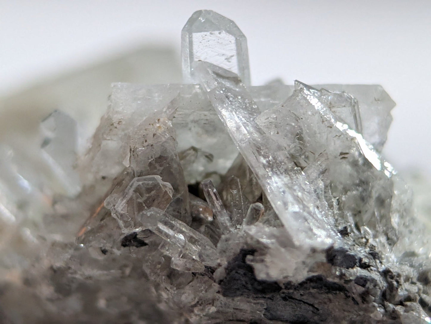 Rare Barite Cluster, w/ wood mount + photo case - Magnet Cove, Arkansas, 1970s