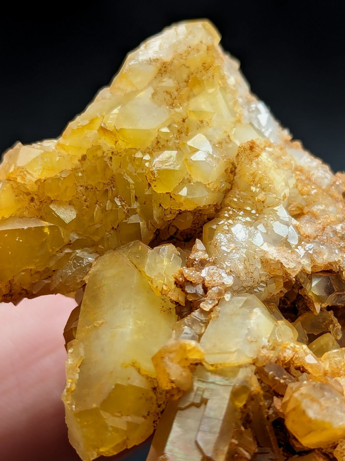 Unique Quartz Crystal Floater - Garland County, Arkansas, w/ natural iridescence