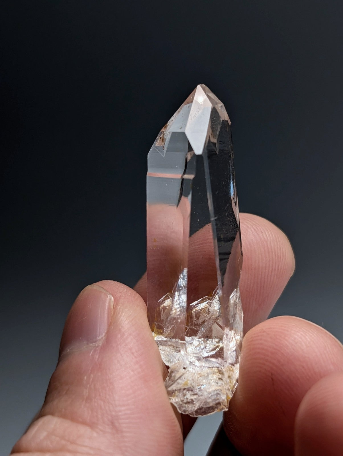 A+++ Optical Quartz Crystal Point, Montgomery County, Arkansas, USA, Stunning!