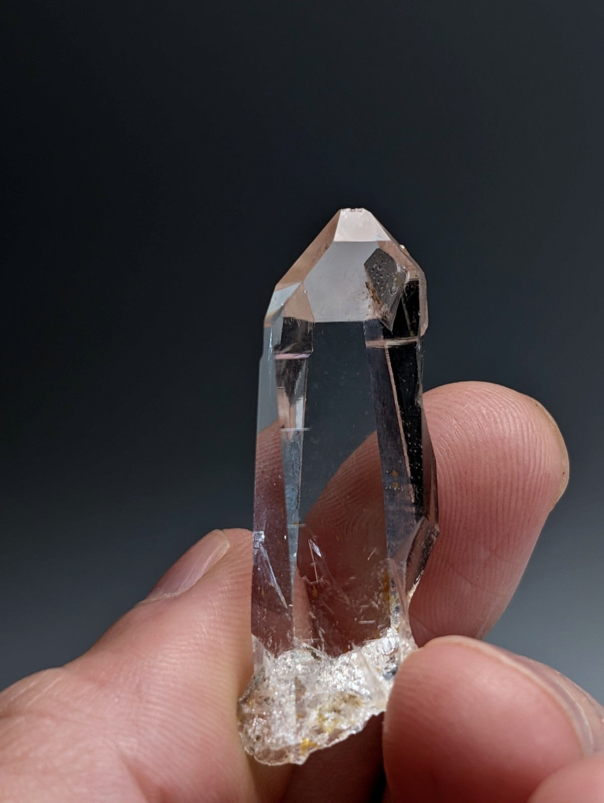 A+++ Optical Quartz Crystal Point, Montgomery County, Arkansas, USA, Stunning!