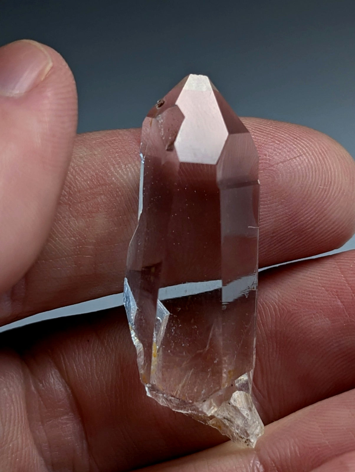A+++ Optical Quartz Crystal Point, Montgomery County, Arkansas, USA, Stunning!