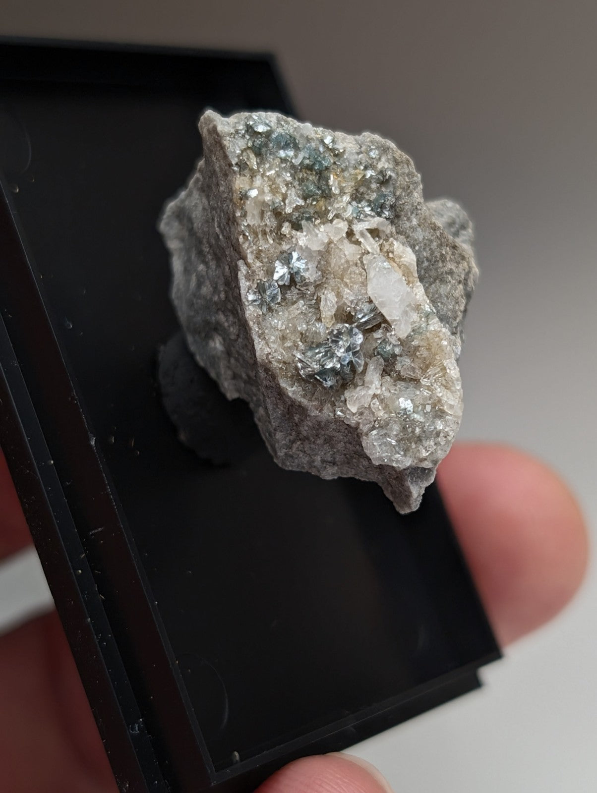 Blue-Green Cookeite on Quartz, Saline County, Arkansas, Old Stock, UV Reactive