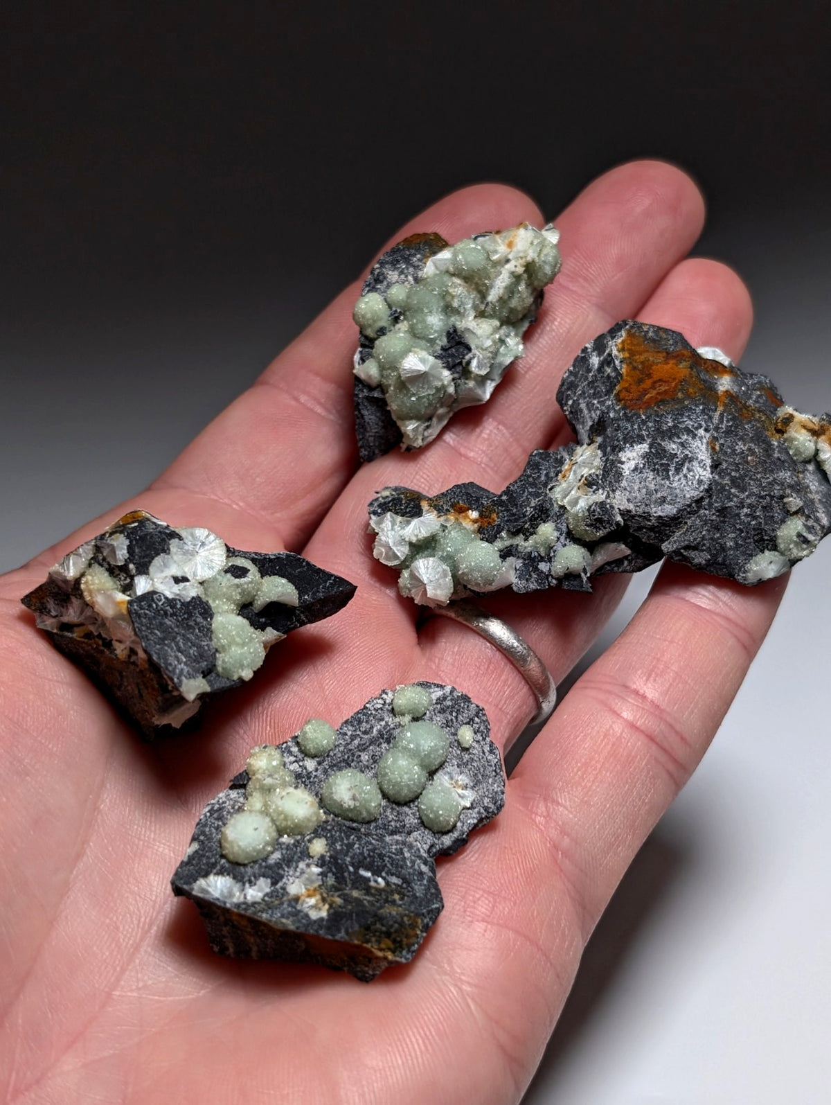 Set of 4 UV Reactive Wavellite - Fantastic Old Stock- Mauldin Mountain, Arkansas