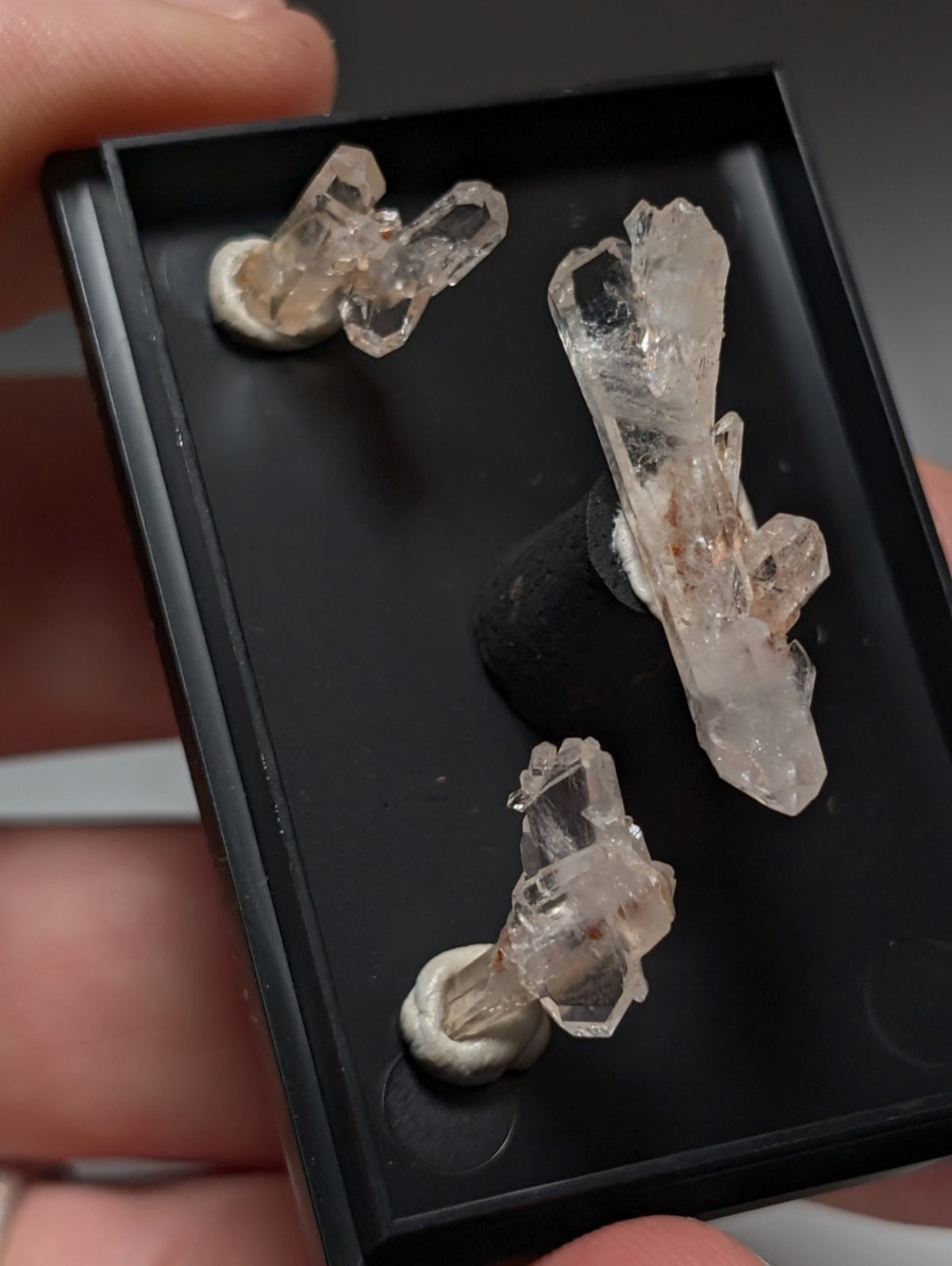 Set of 3 Faden Quartz Crystals, w/ photo case/mount, Montgomery County, Arkansas