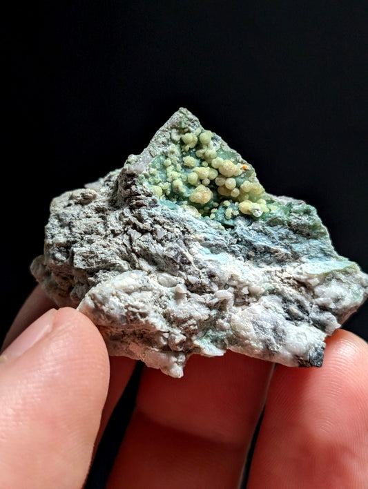 UV Reactive Wavellite, extremely unique, Mauldin Mountain, Arkansas, Rare