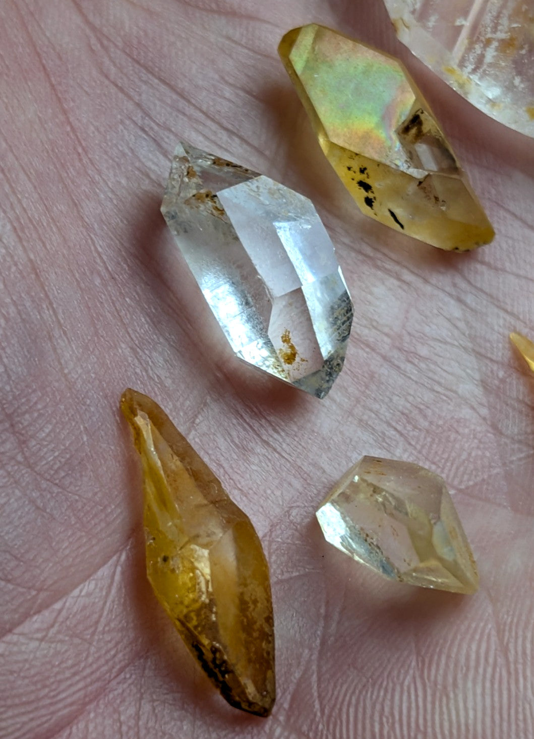 Set of 8 Double Terminated Quartz Crystals from Garland County, Arkansas , A+