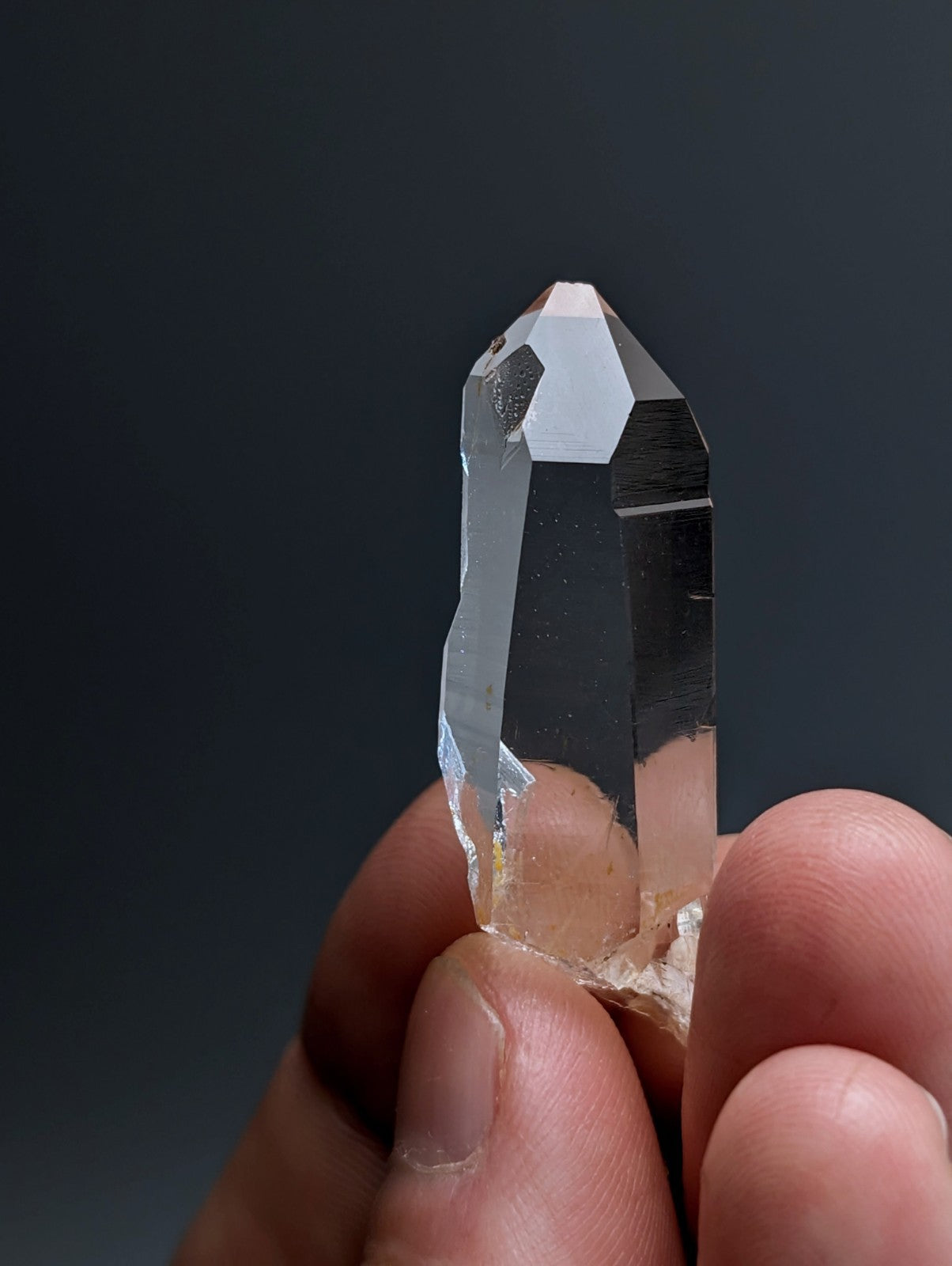 A+++ Optical Quartz Crystal Point, Montgomery County, Arkansas, USA, Stunning!