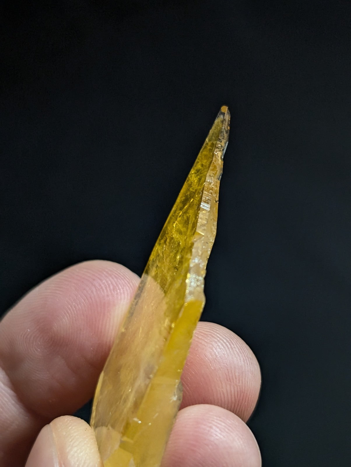 A+++ Rainbow Sheet Quartz Crystal Point, Old Stock, Garland County, Arkansas